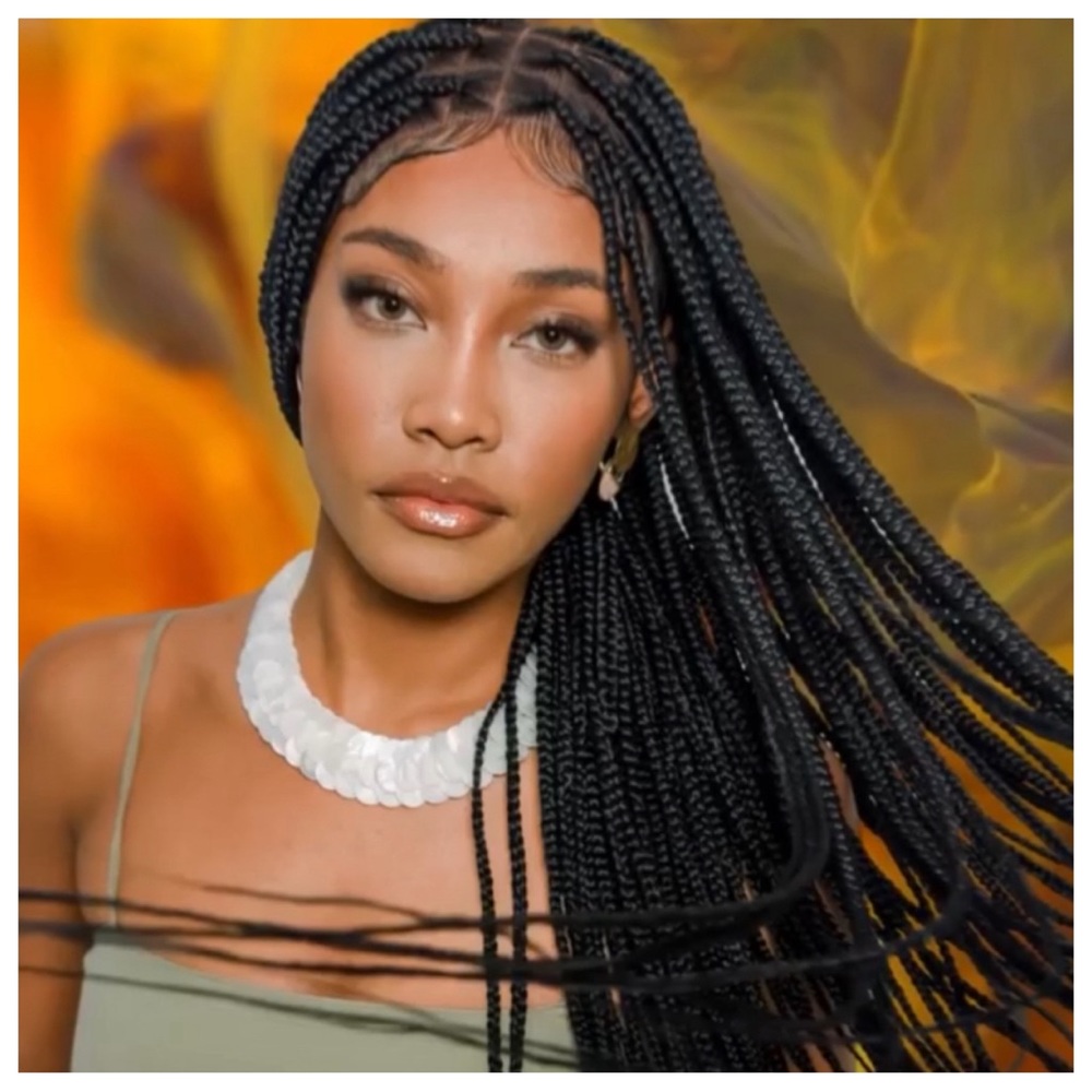 28" Full 360 Lace Knotless braid French Curl Hand Braided color 1 Black NEW